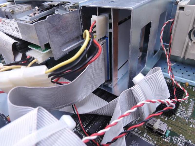 計測器の制御用パソコン（日本ダイオネックス486DX2-50）の故障修理・延命実績の画像15