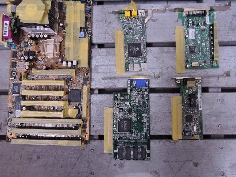 産業用PC（PRO1850DBS-T）の故障修理・延命実績の画像15
