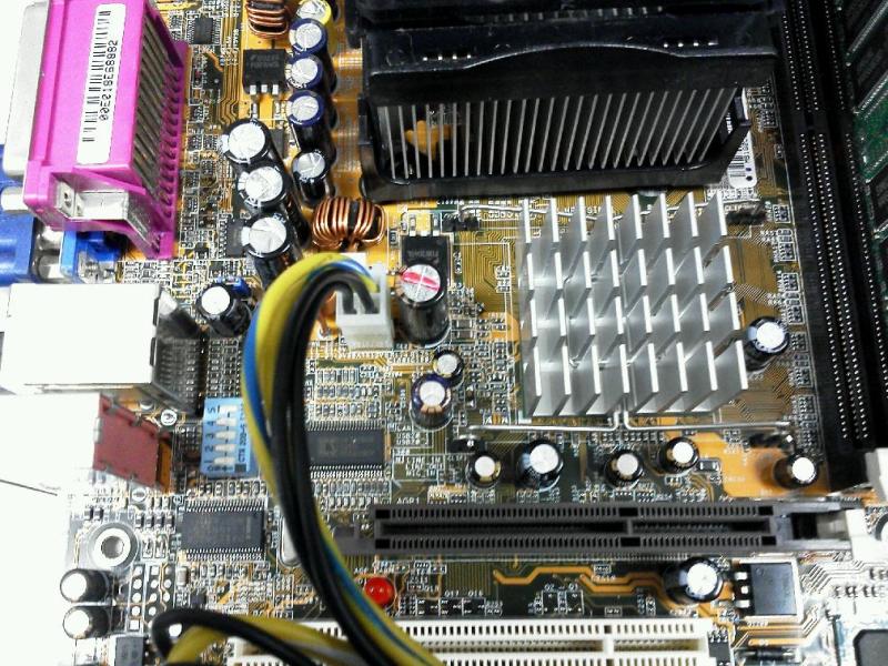 研究所用PC（EPSON　Endevor MT7000）の故障修理・ハードウェア入替事例の画像9