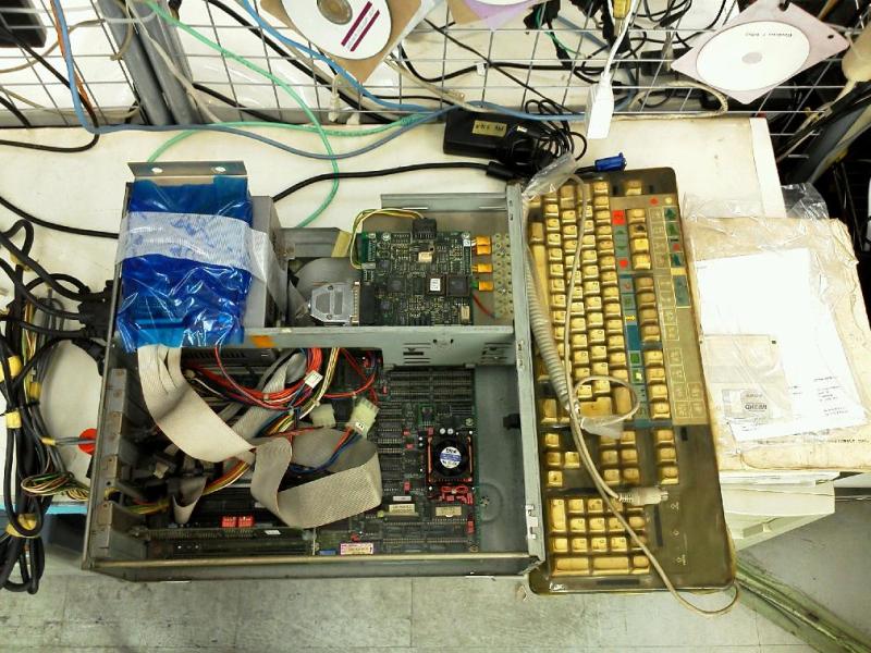 BANZAIホイールアライメントテスター用PC（DOS-V）の故障修理・延命実績の画像3