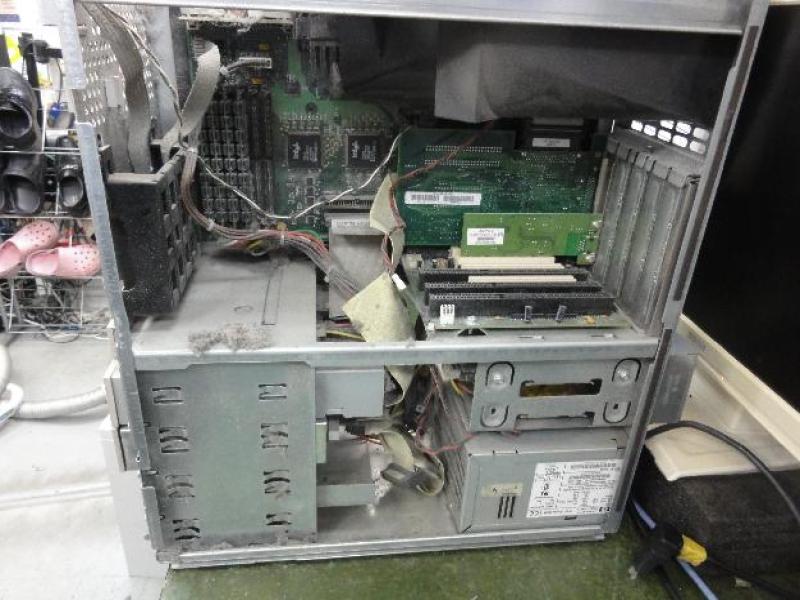業務管理システム用サーバー（HP NET Server E50）の故障修理・延命実績の画像3