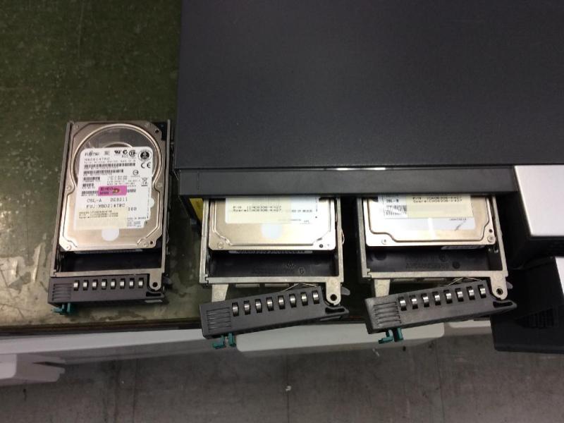 Windowsサーバー（FUJITSU  PRIMERGY TX120S2 Windows Server 2003）のRAID故障修理・延命実績の画像6