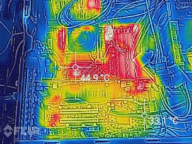 3次元・2次元CAD用の端末パソコン（HP workstation xw410 Windows2000）の故障修理・延命実績の画像9