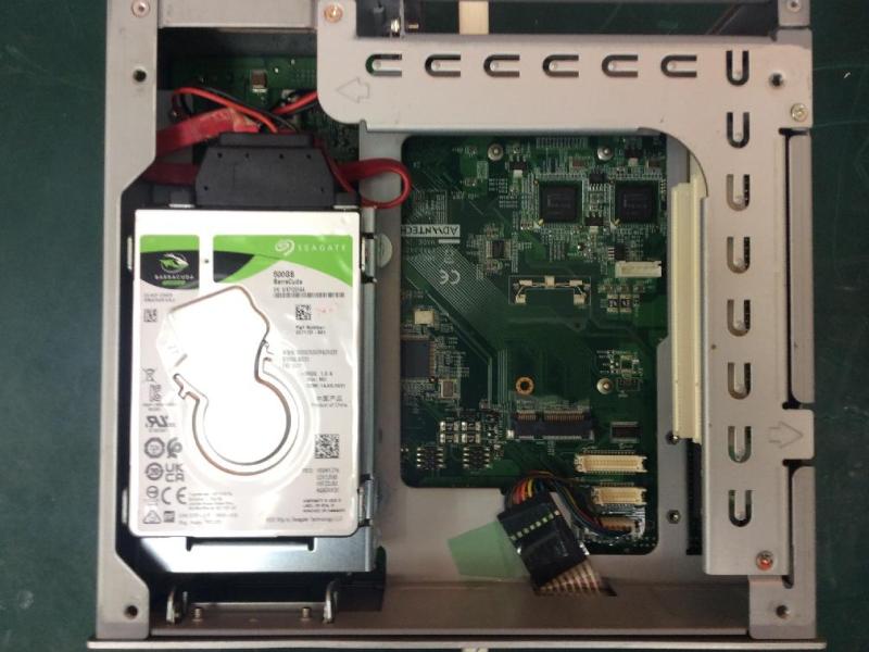 ARK-3420が繰り返し起動しWindowsが立ち上がらないの画像5