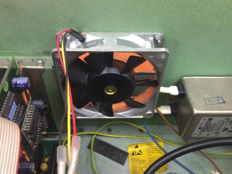 シャシダイナモ端末修理|FDD故障で起動しない旧型PCを延命の画像6