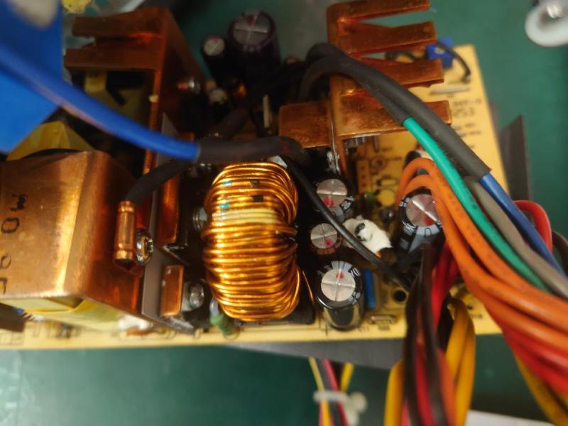 FMV ESPRIMO D5240 Windows XP 起動しない修理実績の画像4