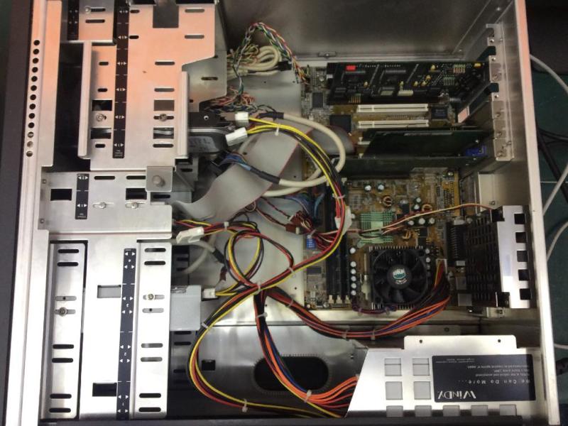 PRO-600LのHDD停止と起動不良を修復|Win98 3D CADの画像6