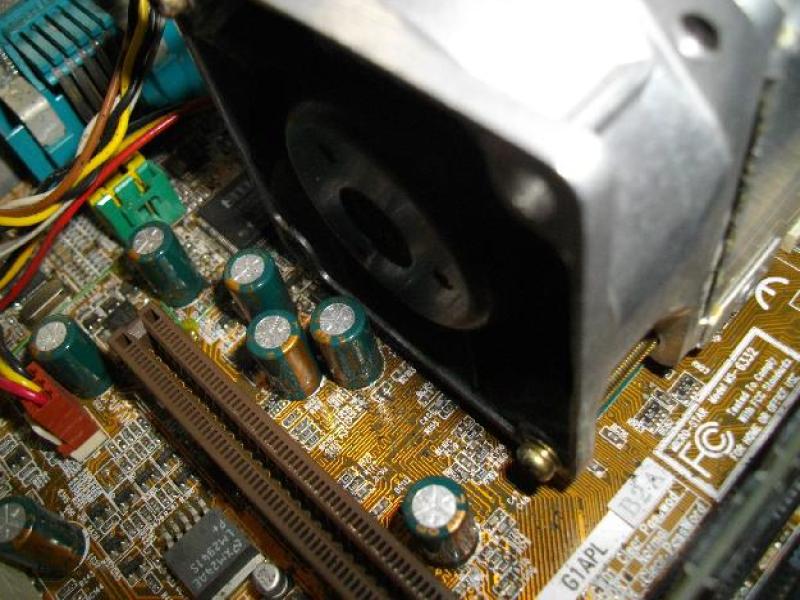 ファクトリーパソコン(NEC PC98NX FC-12H,Windows NT 4.0)の故障修理・延命事例の画像3